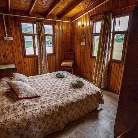 Sweetwater Guesthouse, Coastal Village Cabin * Famagusta (Northern Cyprus)